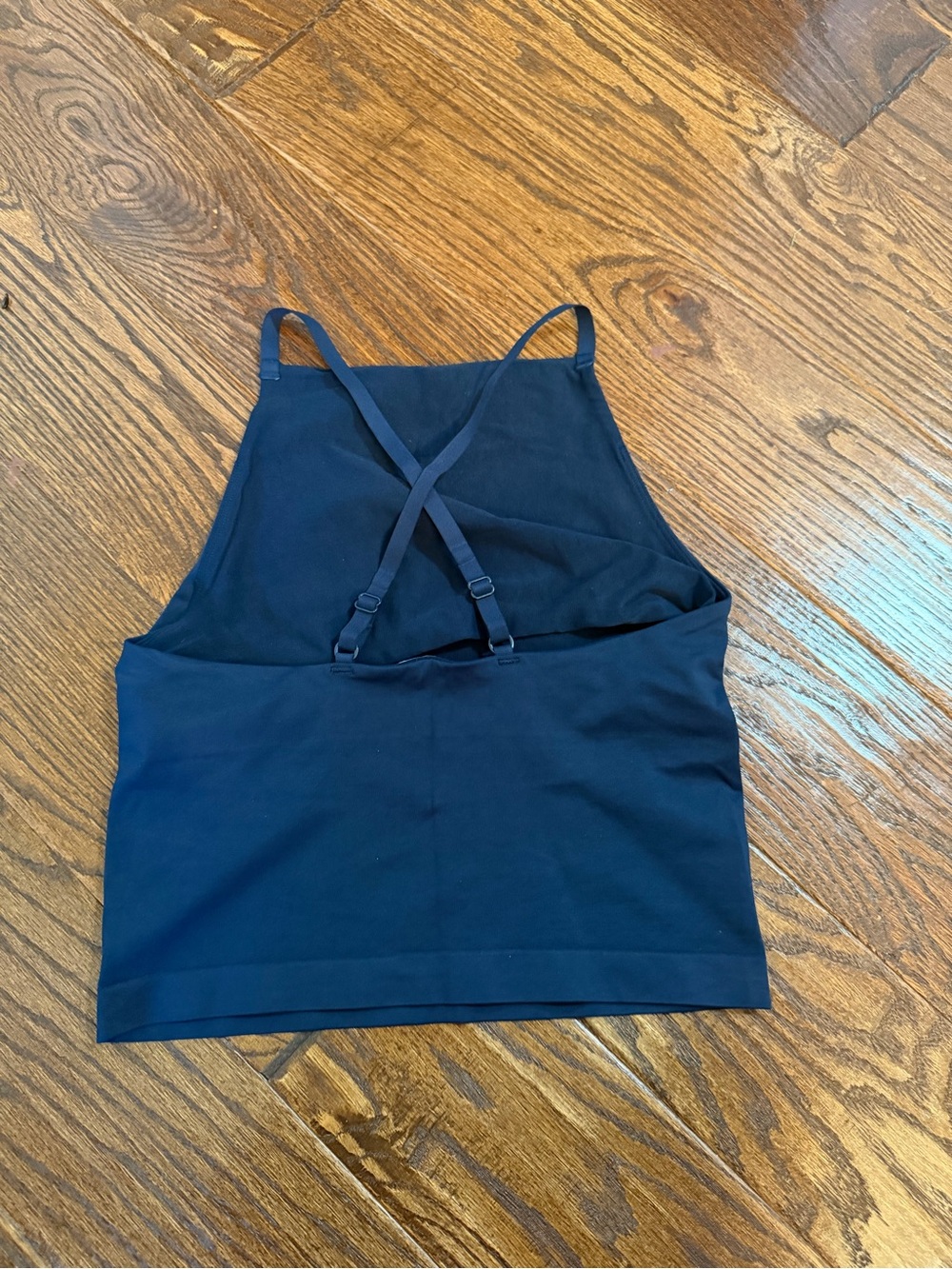 Gymshark Navy Cross-Back Crop Tank - Picture 2 of 3